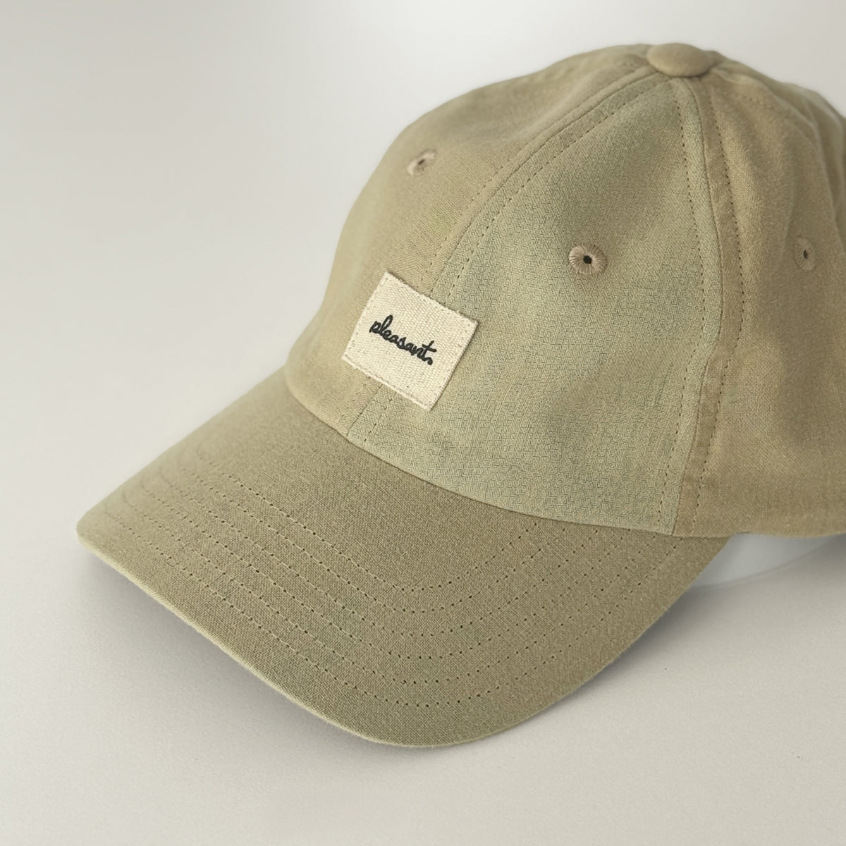 Upcycled cap, camel