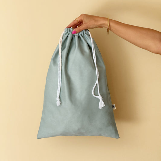 Upcycled genanvendelige gavepose, lysegrøn