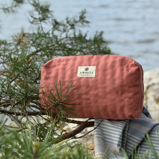 Upcycled toilettaske, lille, koral