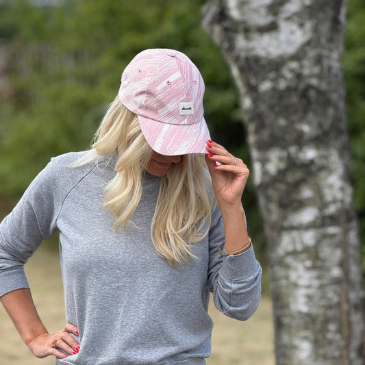 Upcycled kasket, lyserød & hvid mønster