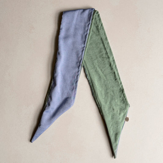 Upcycled pyntetørklæde, blå/grøn