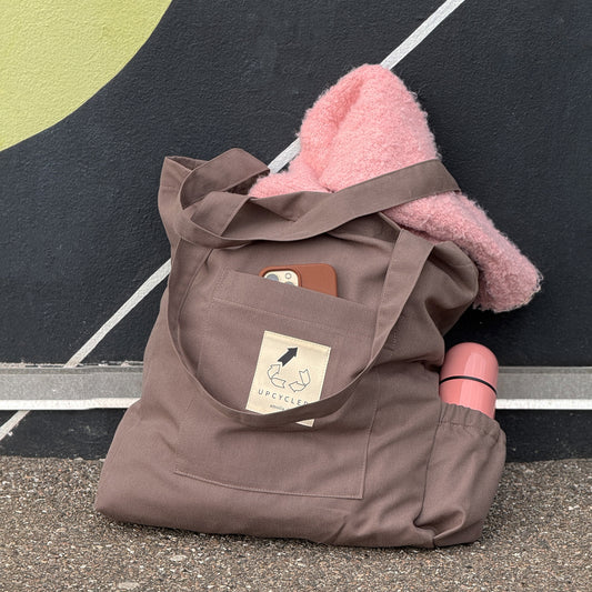 Upcycled mulepose med flaskeholder, lysebrun