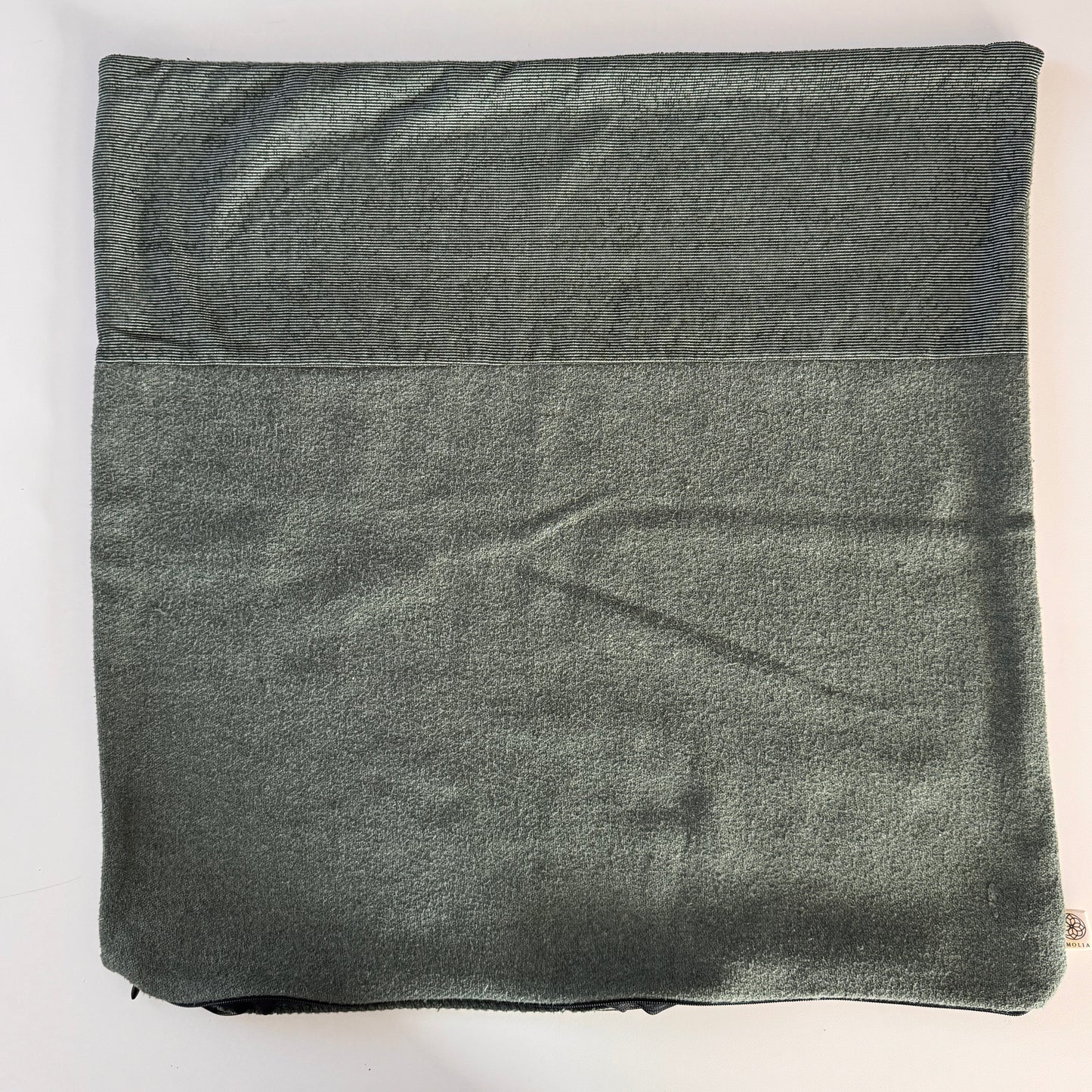 Upcycled pudebetræk, 50x50cm, skovgrøn, Saga - OUTLET