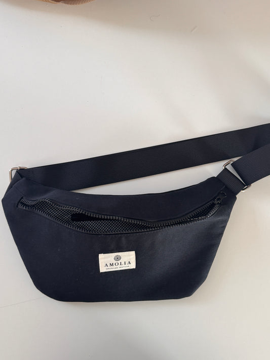 Upcycled skuldertaske, lille, sort OUTLET
