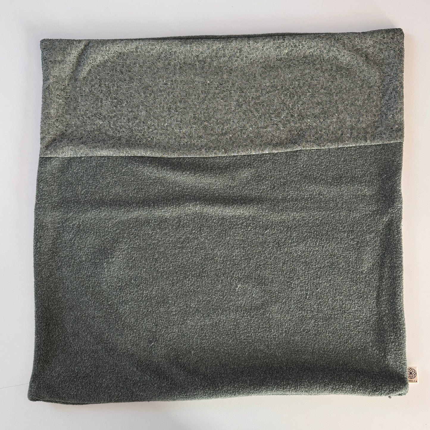 Upcycled pudebetræk, 50x50cm, skovgrøn, Saga - OUTLET