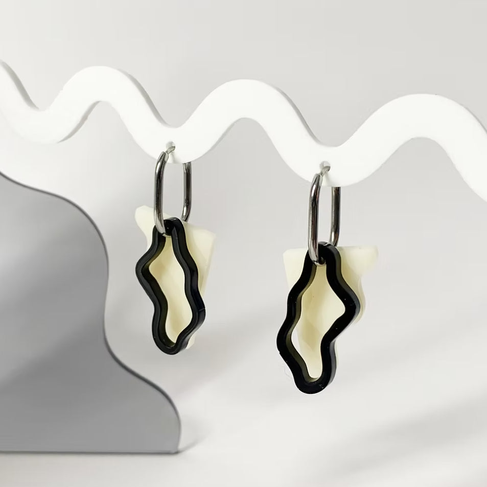 Recycled øreringe i akryl, Shape & Line