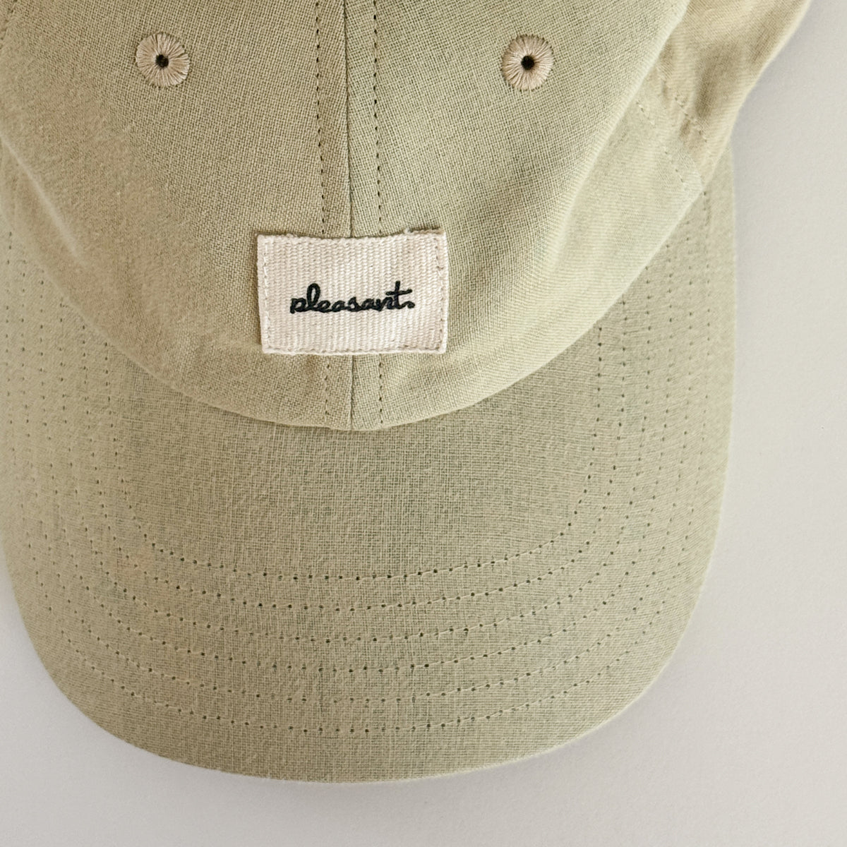 Upcycled cap, camel