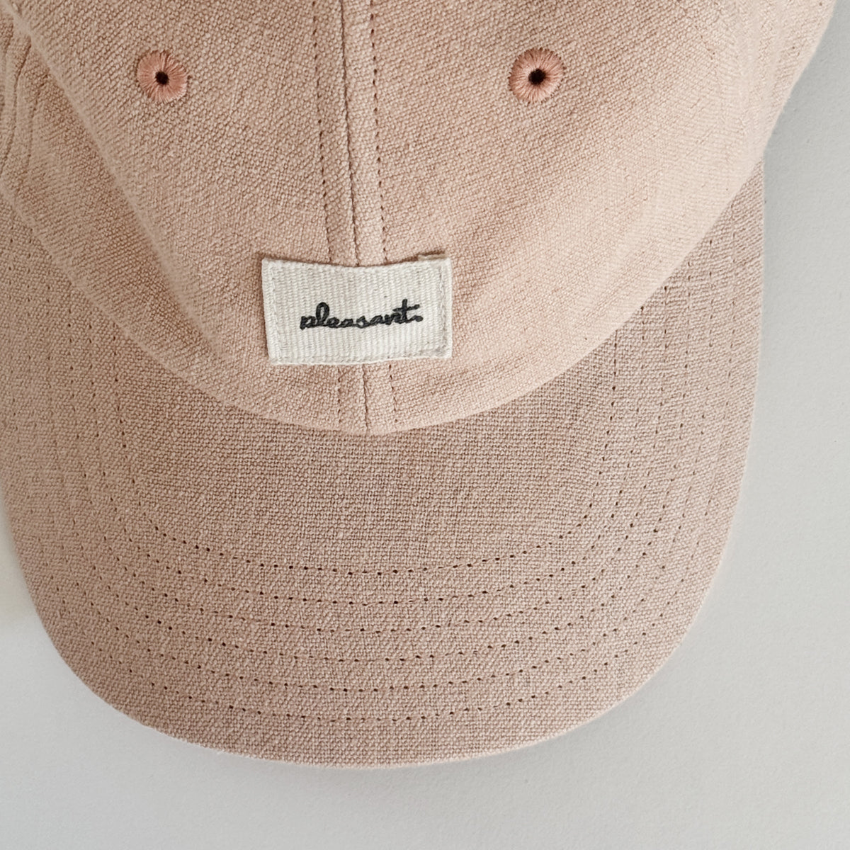 Upcycled cap, peach
