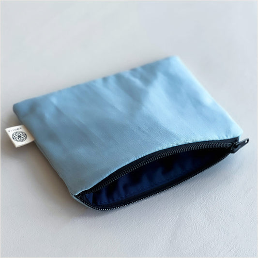 Upcycled taske, lille, lyseblå