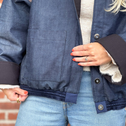 Upcycled Patchwork Jakke, Denim, One-size - 'Perlemørke'