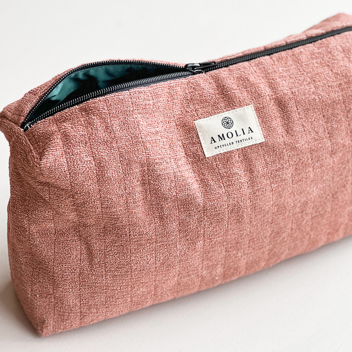 Upcycled toiletry bag, large, coral
