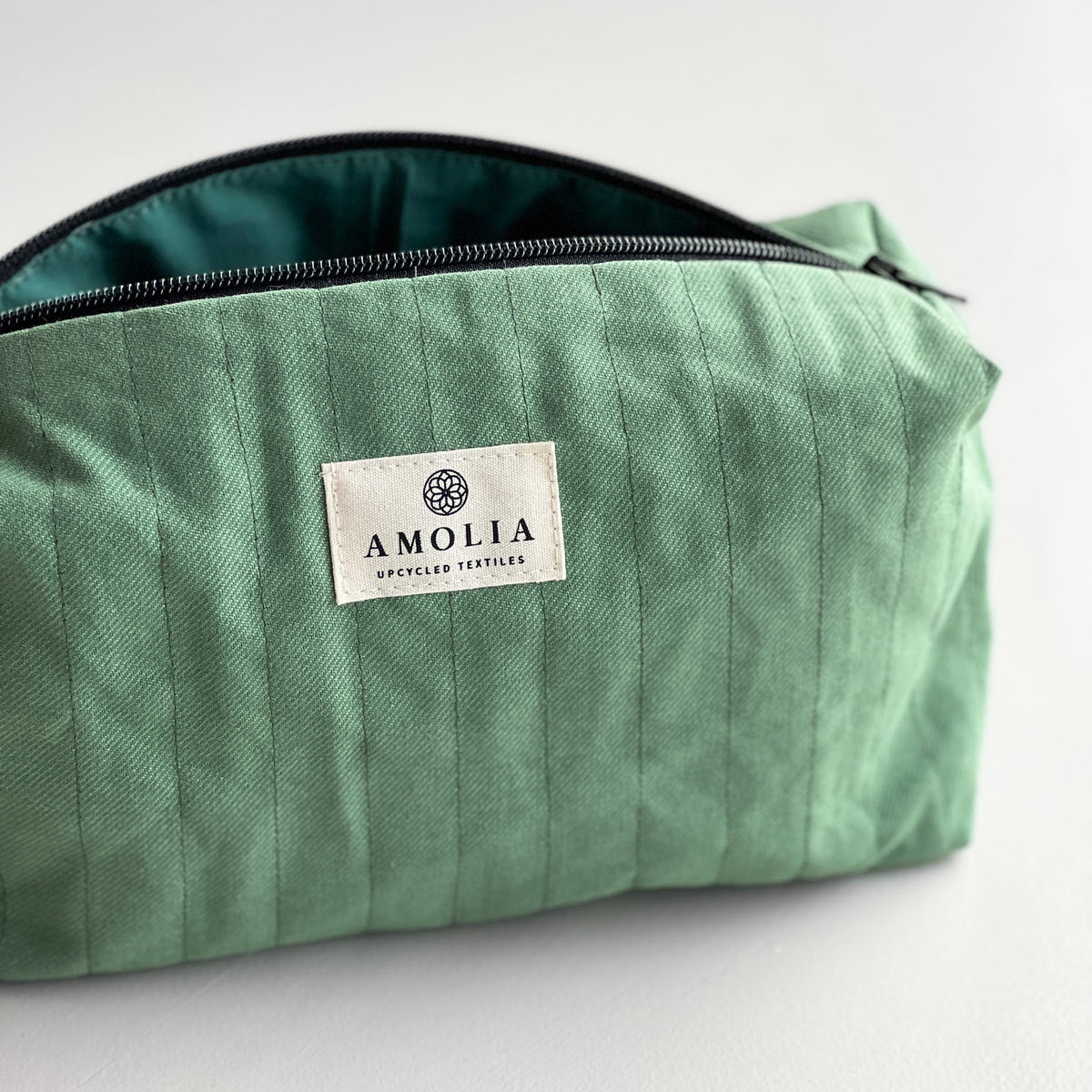 Upcycled toiletry bag, small, green