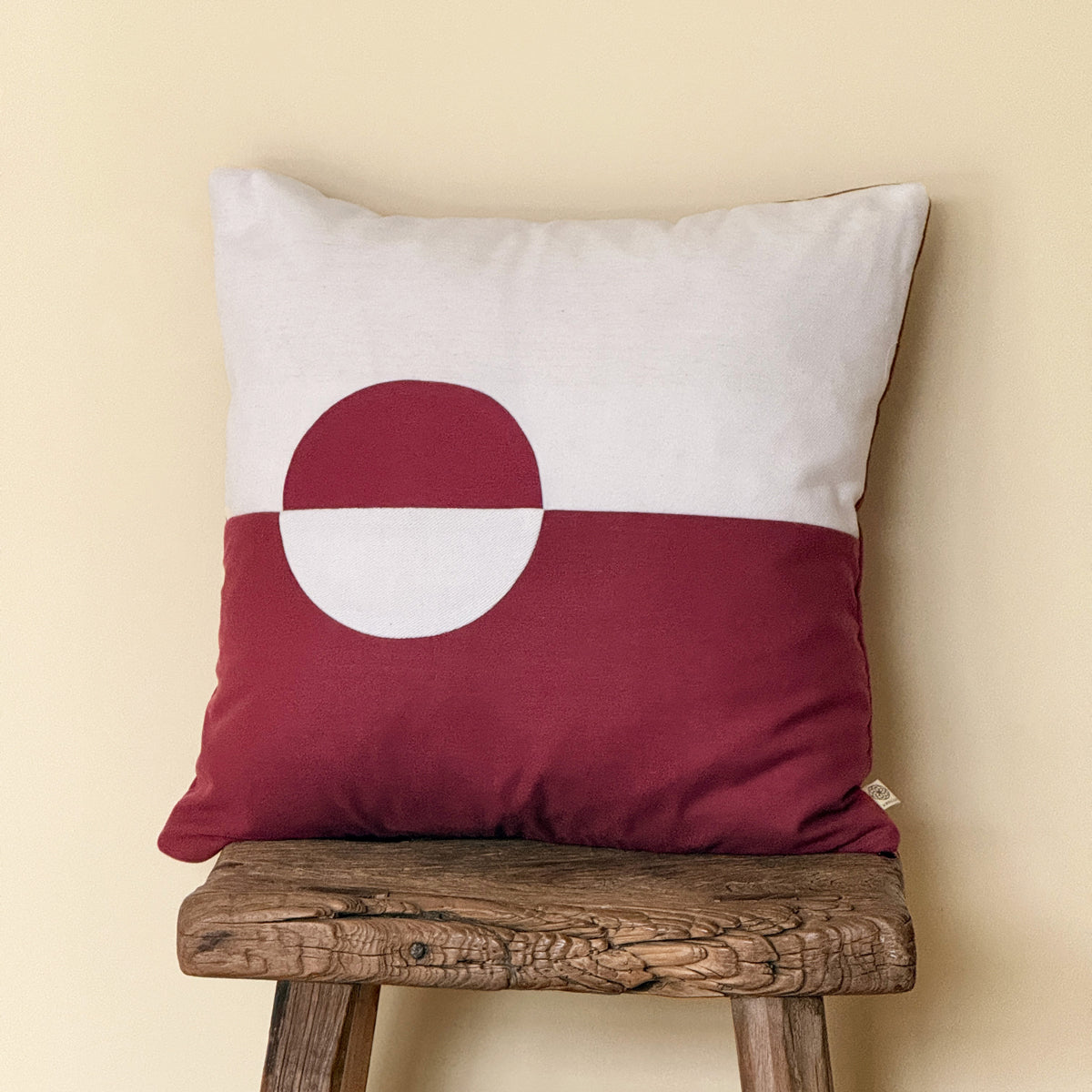 Upcycled pudebetræk, 50x50cm, Grønlands flag