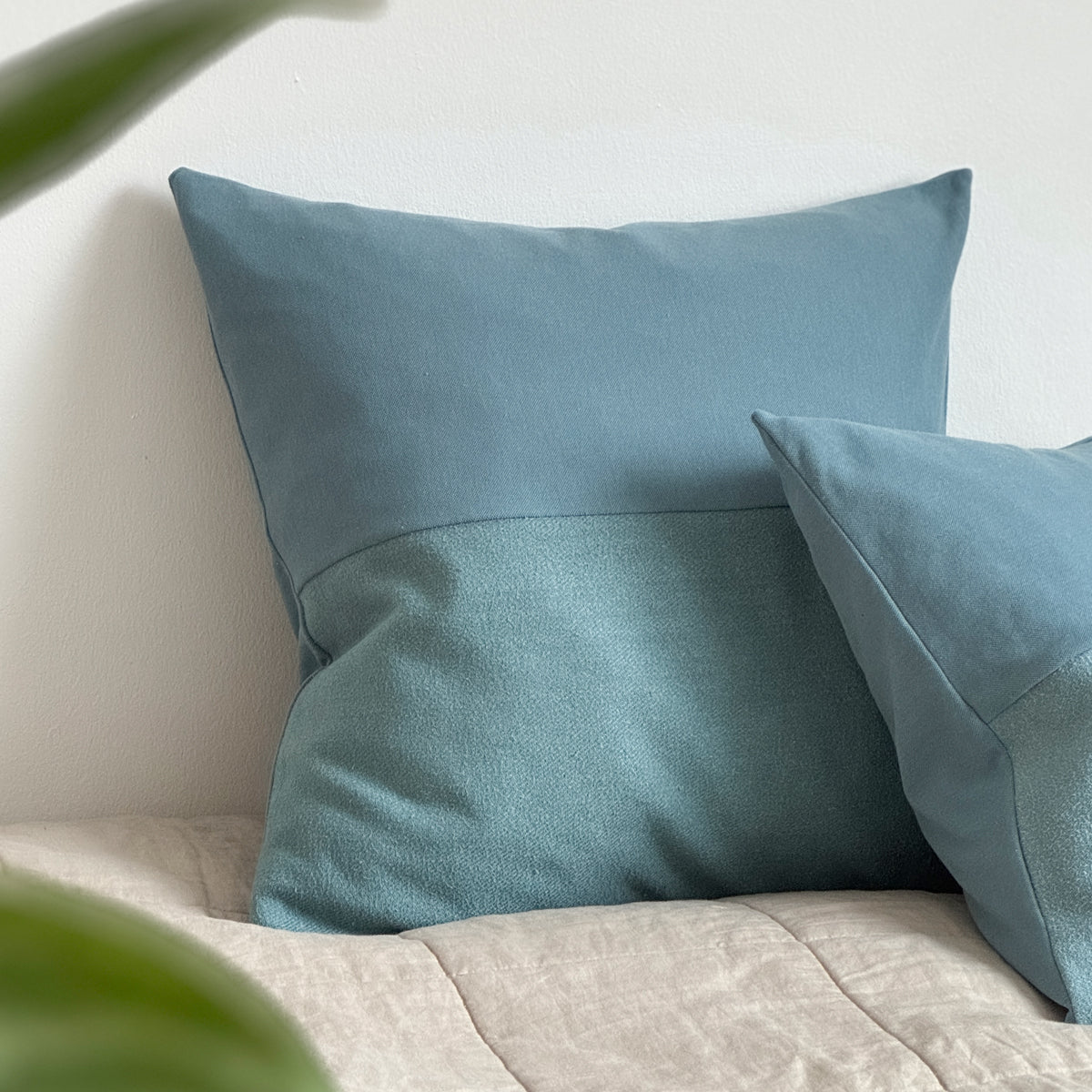 Upcycled cushion cover, 50x50cm, teal, August