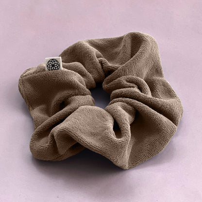 Upcycled scrunchie, brun, Lea