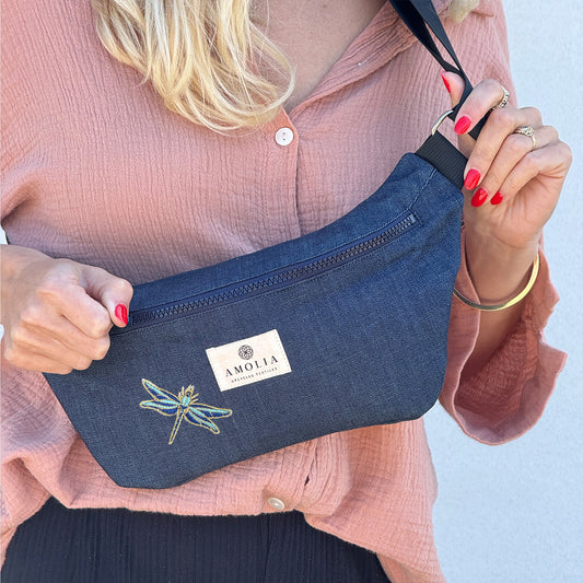 Upcycled skuldertaske, lille, denim med guldsmed - unik udgave