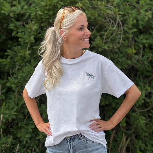 Upcyclet T-shirt, hvid med guldsmed