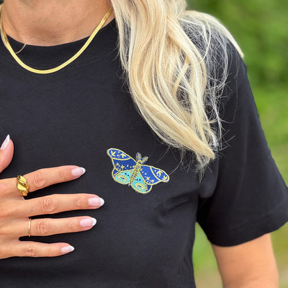 Upcyclet T-shirt, small, sort med sommerfugl