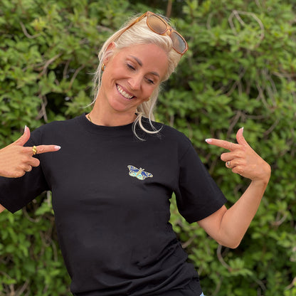 Upcyclet T-shirt, small, sort med guldsmed