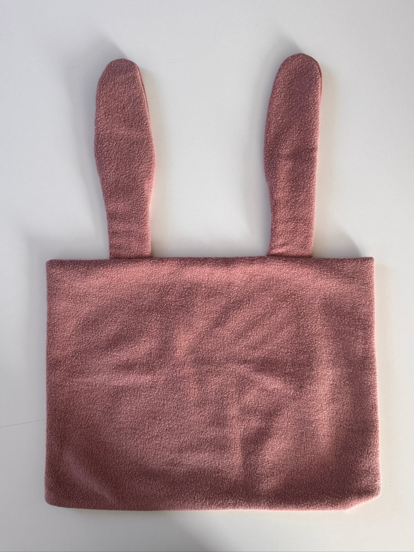 Upcycled kanin pudebetræk, 30x40cm, lyserød OUTLET