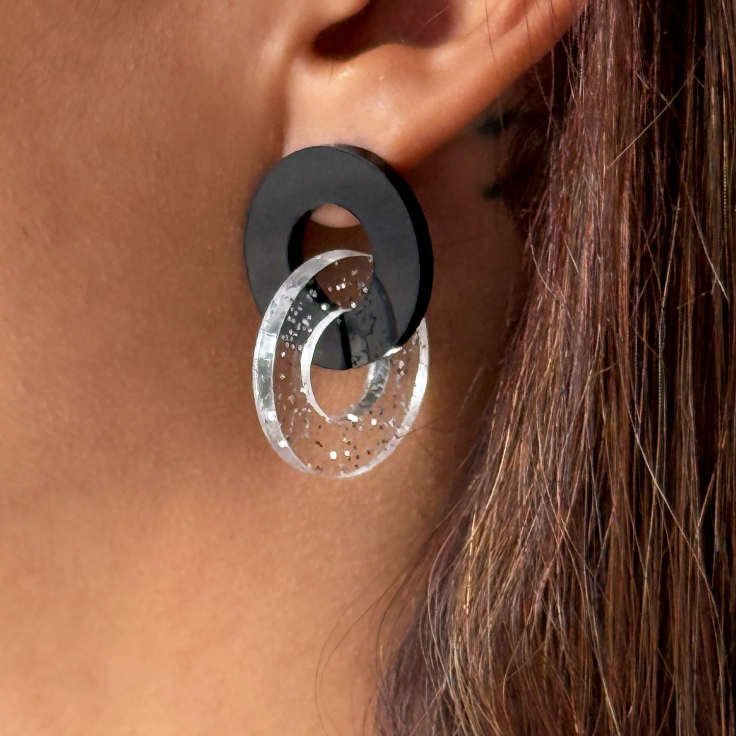 Recycled øreringe i akryl, Connect