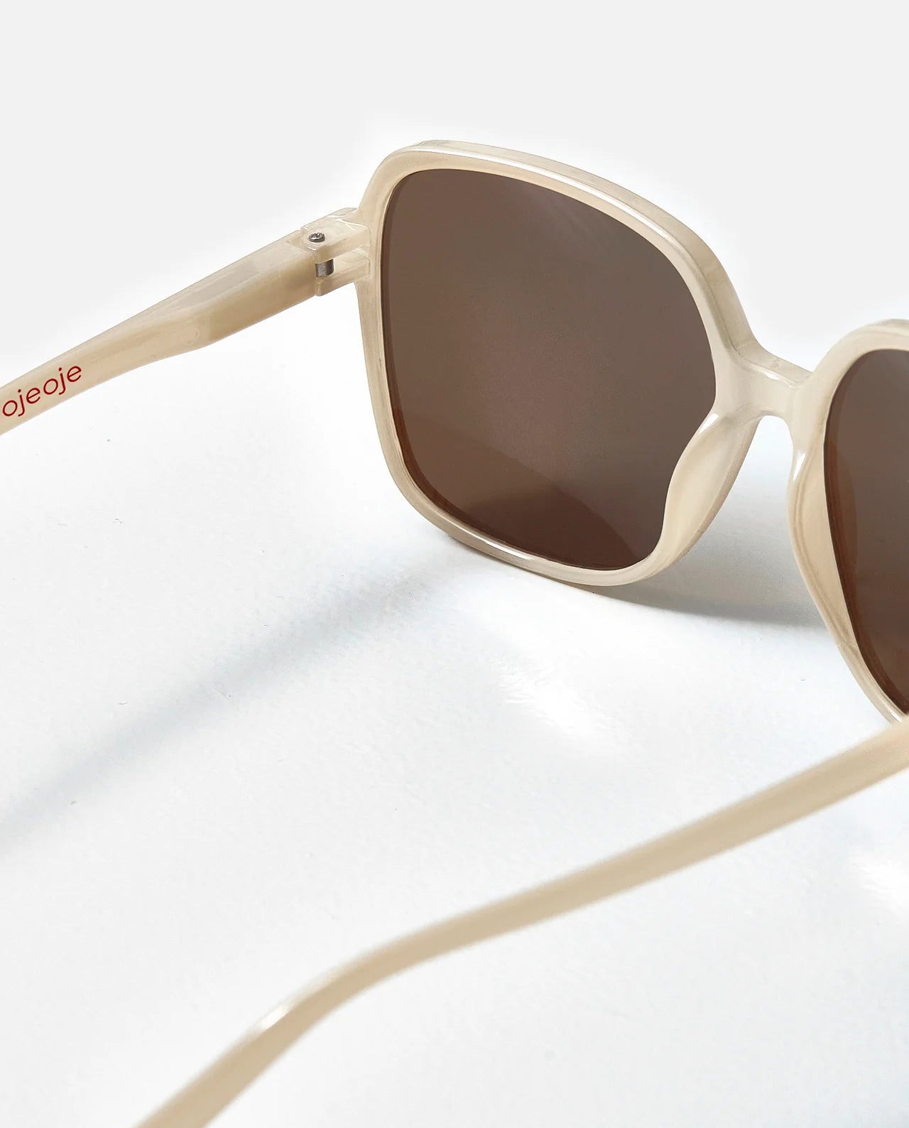 Recycled sunglasses G, Cream