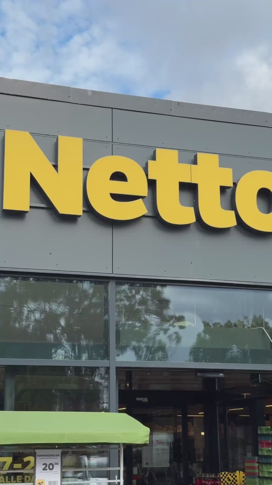 Load video: Netto x Amolia - our collaboration