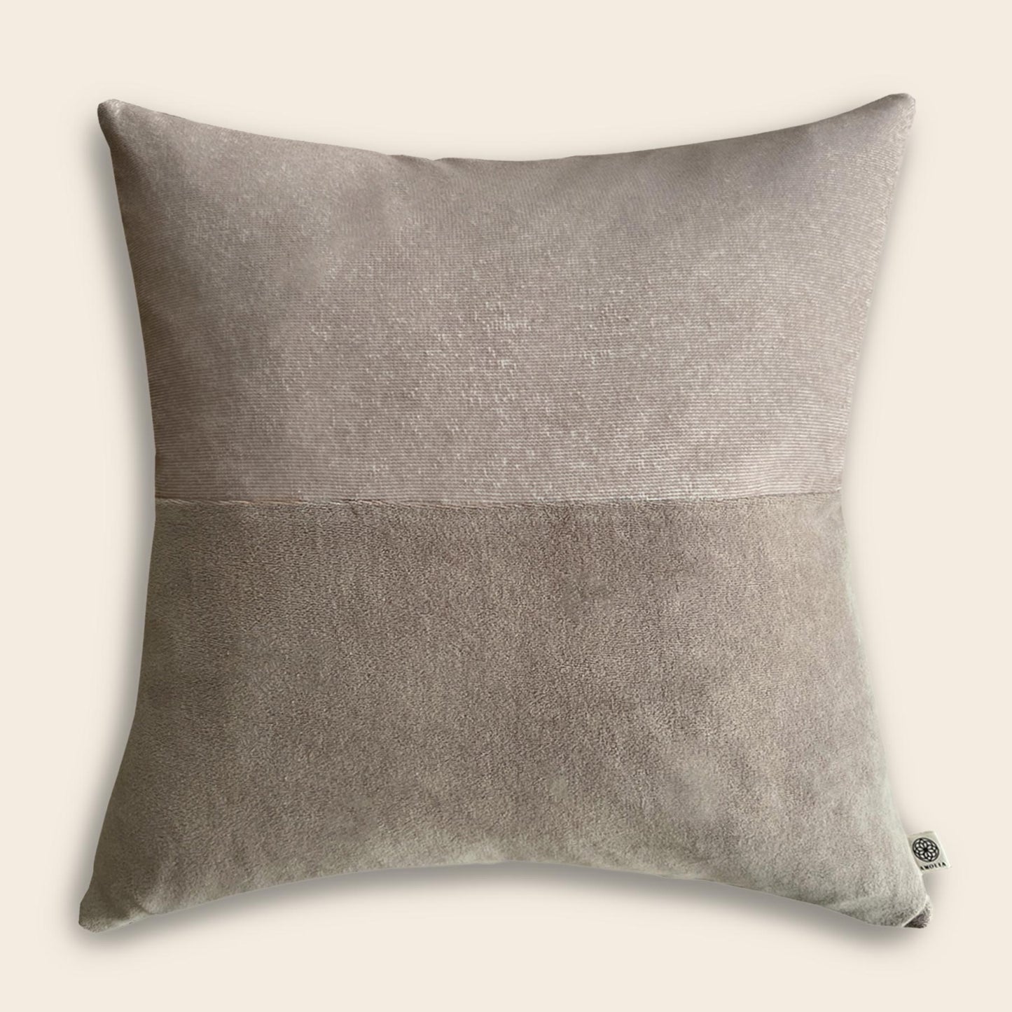Amolia-upcycled-cushion-cover-light-brown-50&#215;50-alma-1